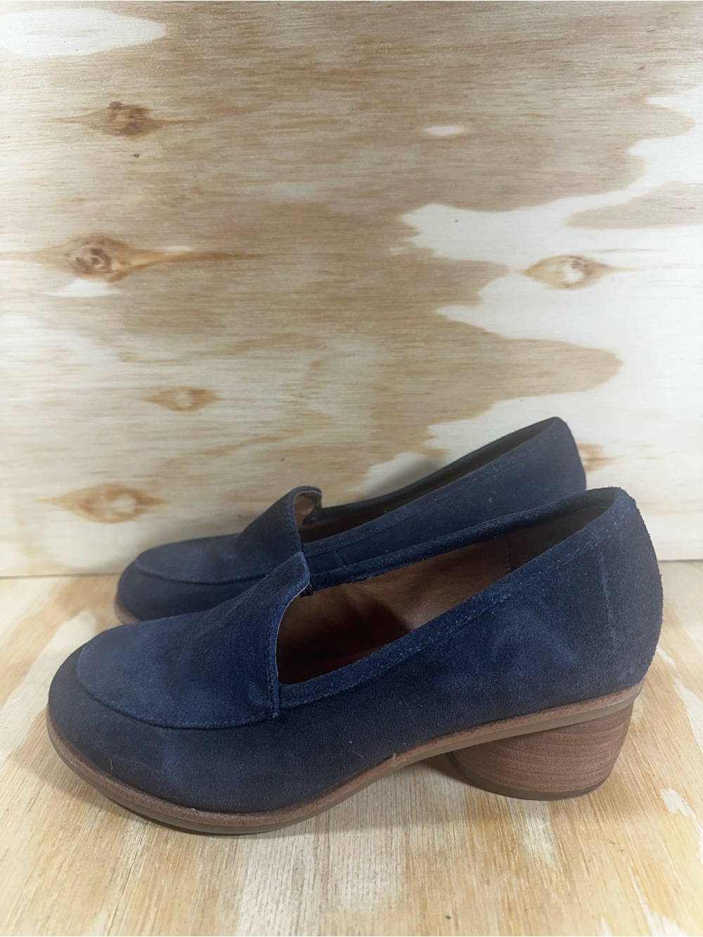 Sofft Navy Suede Block Heel Loafers Women’s Size 6.5